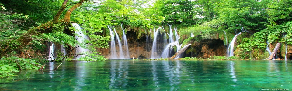 Plitvice-Lakes-National-Park- ReadyClickAndGo