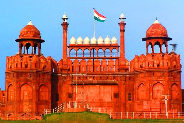 One day tour from Delhi to Agra