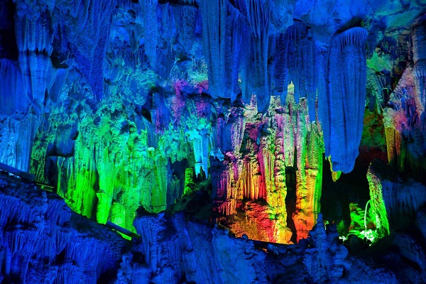 reed-flute-cave-guilin, readyclickandgo