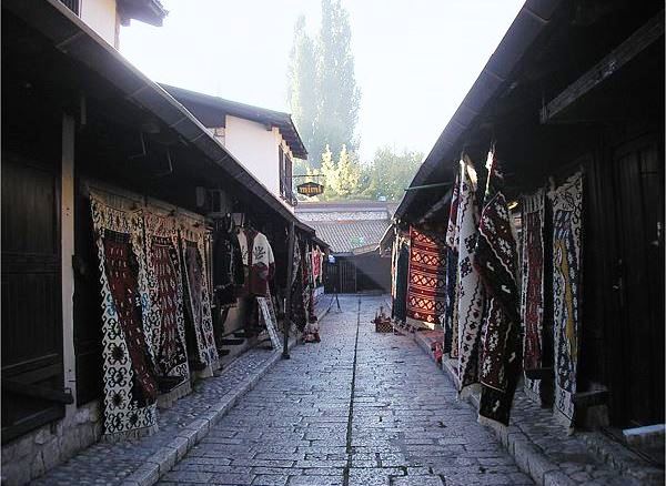 Walking tour of Sarajevo